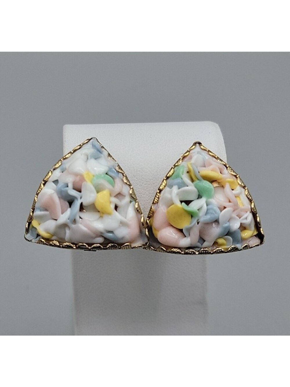 Vtg Pastel Mosaic Demi-Parure Set Triangle Clip-On Earrings Segmented Bracelet - Picture 10 of 16